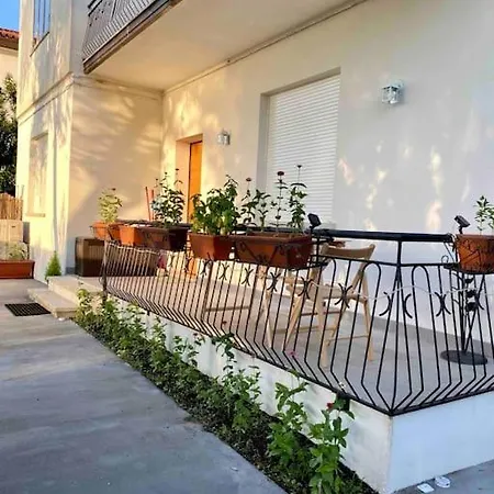 Casa Del Salice Lagoon View With Garden Apartment *